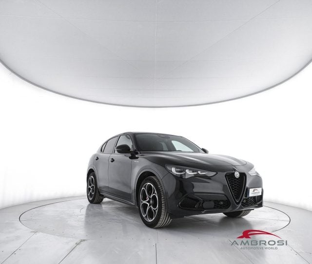 Alfa Romeo Stelvio 2.2 t Veloce Q4 210cv auto - foto 2 di 4