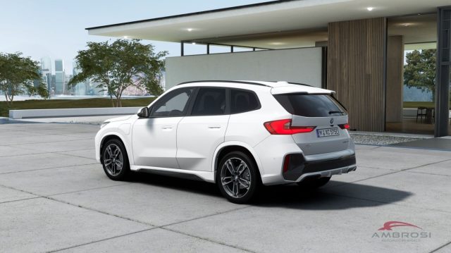 BMW X1 xDrive25e Msport Innovation Package - foto 2 di 4