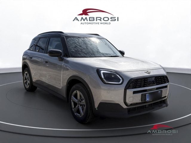 MINI Countryman Cooper Classic - foto 2 di 4