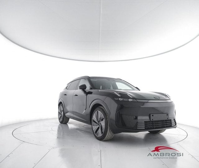 Lynk & Co 8 PHEV MORE 1.5 MY26 PLUG-IN HYBRID - foto 2 di 4