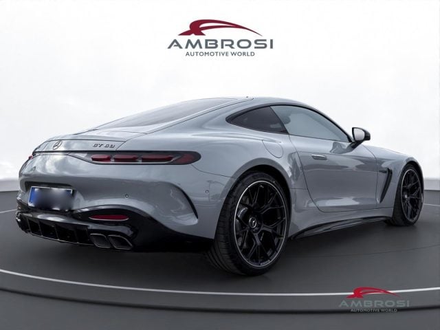 Mercedes-Benz AMG GT 63 4matic+ - foto 3 di 4