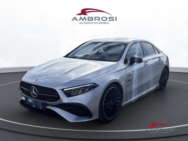 Mercedes-Benz A 180 180 d AMG Line Advanced Plus auto, del 2023, 65.287 km, in vendita a Corciano (PG)