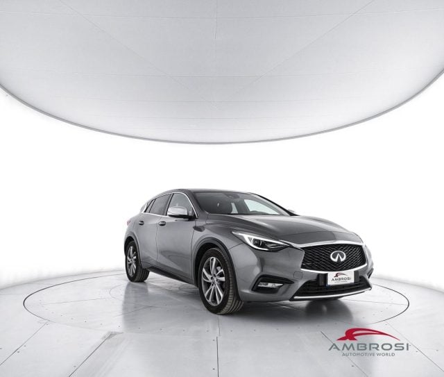Infiniti Q30 1.5d 1.5 diesel DCT Business Executive - foto 2 di 4