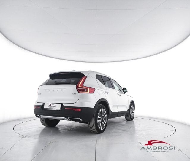 Volvo XC40 D3 Geartronic Inscription - foto 3 di 4