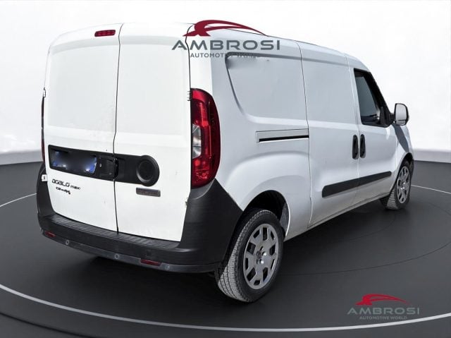 Fiat Doblo Cargo 1.6 MJT 105CV PL-TA Cargo Maxi XL Lamierato - foto 3 di 4