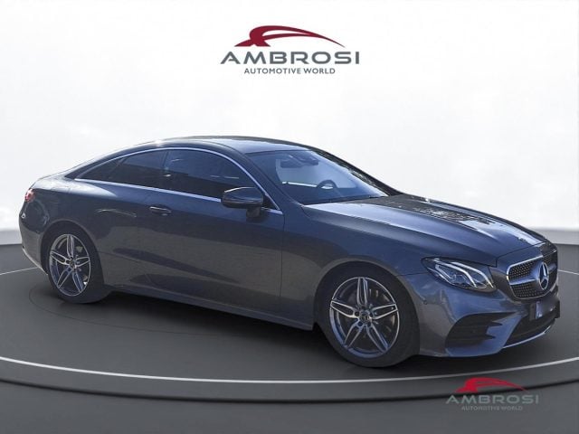 Mercedes-Benz E 220 220 d Auto Premium Plus - foto 2 di 4