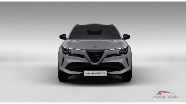 Alfa Romeo Junior Edizione Luna Rossa 1.2 145CV Hybrid eDCT6 - foto 4 di 4