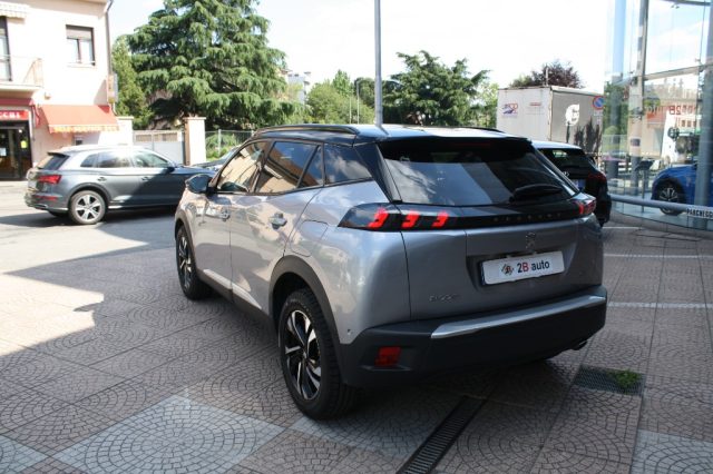 Peugeot 2008 BlueHDi 130 S&S EAT8 GT Pack - foto 3 di 4