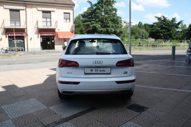 Audi Q5 40 2.0 TDI 190 CV quattro S tronic Business Sport - foto 4 di 4