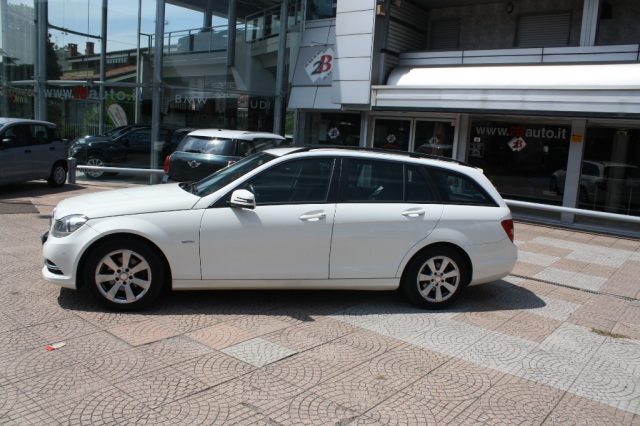 Mercedes-Benz C 200 CDI S.W. BlueEFFICIENCY Elegance - foto 2 di 4