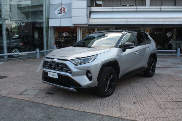 Toyota RAV 4 MY23 RAV4 2.5 HV (218CV) E-CVT 2WD Style usato a NOVA MILANESE