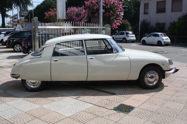 Citroen DS 2.0i FD, del 1973, in vendita a Nova Milanese (MB)
