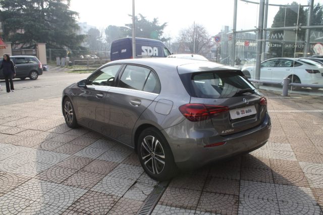 Mercedes-Benz A 200 d Automatic Progressive Advanced - foto 3 di 4