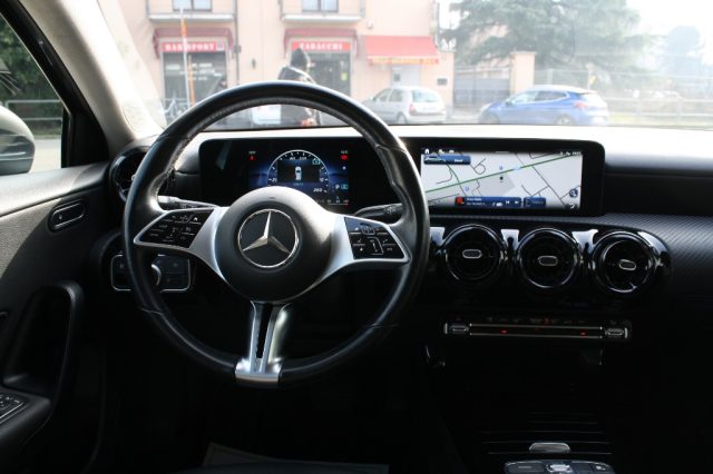 Mercedes-Benz A 200 d Automatic Progressive Advanced usato a NOVA MILANESE