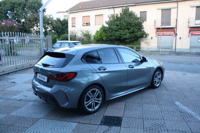 BMW 116 i 5p. Msport, del 2024, 17.200 km, in vendita a Nova Milanese (MB)