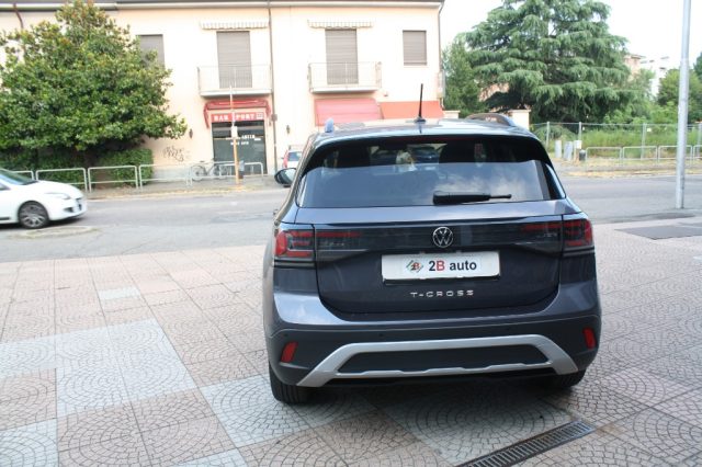 Volkswagen T-Cross 1.0 TSI 115 CV DSG Life - foto 4 di 4