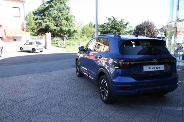Volkswagen T-Cross 1.0 TSI 110 CV Style - foto 3 di 4