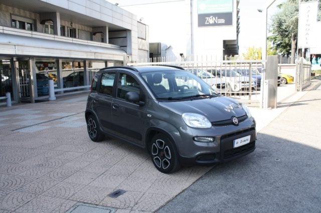 Fiat Panda 1.0 FireFly S&S Hybrid City Life - foto 4 di 4