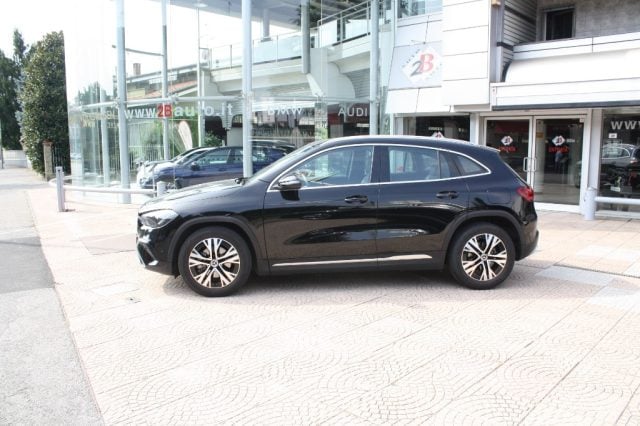 Mercedes-Benz GLA 180 Automatic Progressive Advanced - foto 2 di 4
