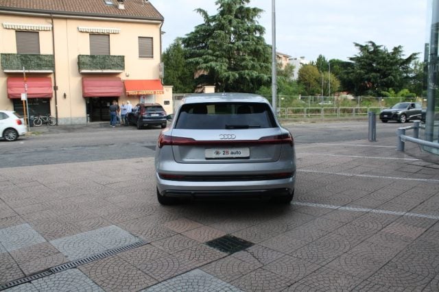 Audi e-tron SPB 55 quattro Business Fast - foto 4 di 4