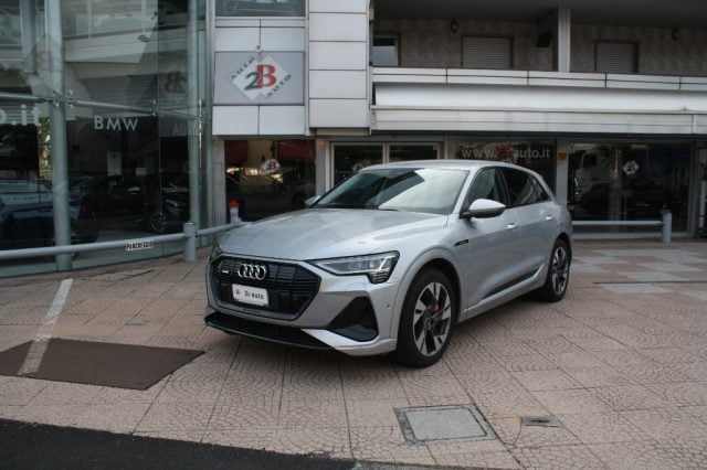 Audi e-tron SPB 55 quattro Business Fast, del 2021, 47.450 km, in vendita a Nova Milanese (MB)