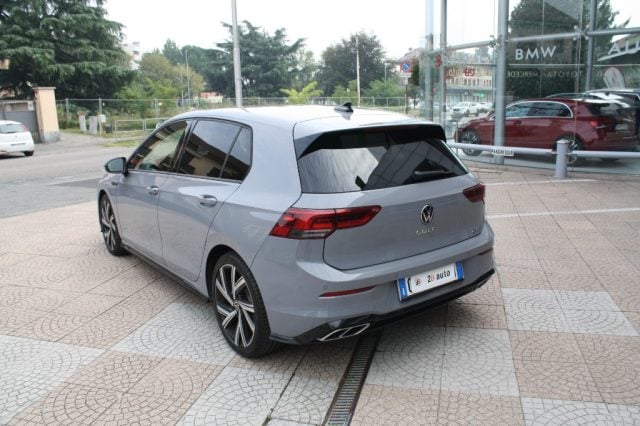 Volkswagen Golf 1.5 eTSI 150 CV EVO ACT DSG R-Line - foto 3 di 4