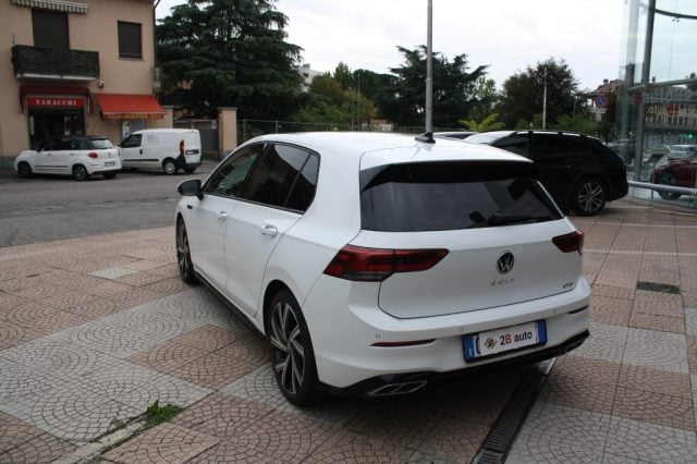 Volkswagen Golf 1.5 eTSI 130 CV EVO ACT DSG R-Line - foto 3 di 4