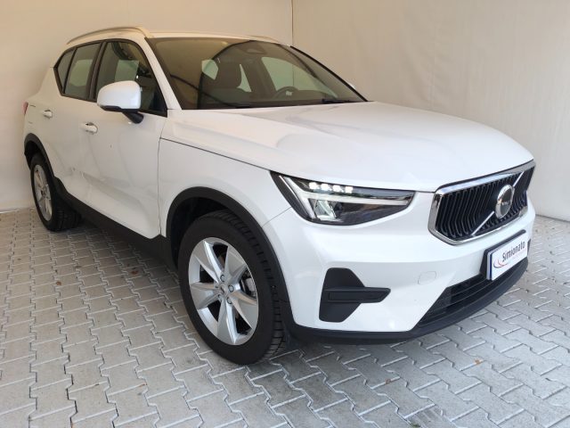 Volvo XC40 B3 automatico Core - foto 3 di 4