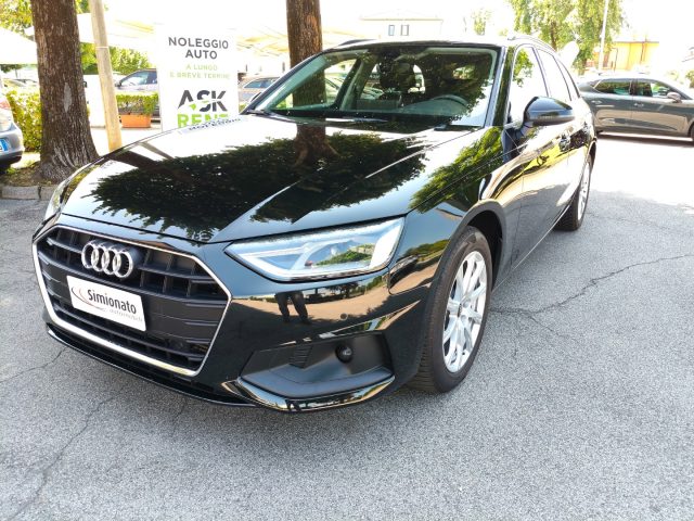 Audi A4 Avant 35 TFSI S tronic Business usato a RESANA