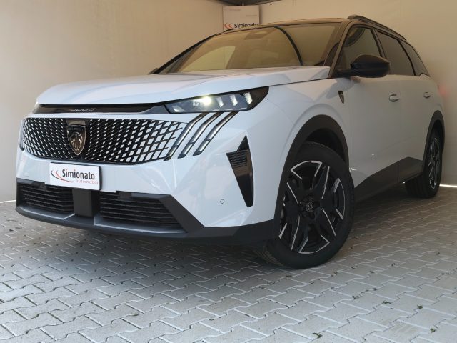 Peugeot 5008 Hybrid 136 e-DCS6 GT usato a RESANA