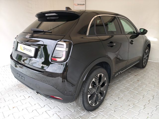 Fiat 600 Hybrid 100 CV DCT MHEV La Prima - foto 4 di 4