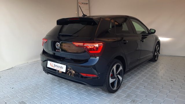 Volkswagen Polo 2.0 TSI DSG GTI - foto 4 di 4