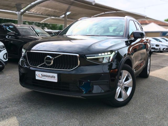 Volvo XC40 T2 automatico Core - foto 2 di 13
