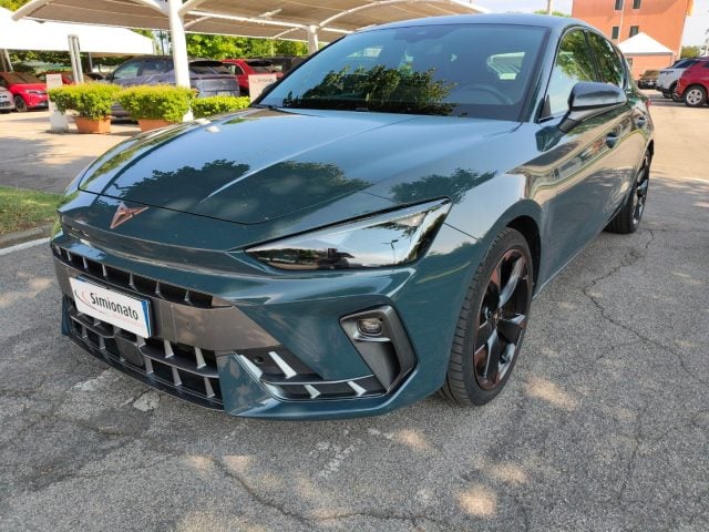 CUPRA Leon 2.0 TDI 150 CV DSG usato a RESANA