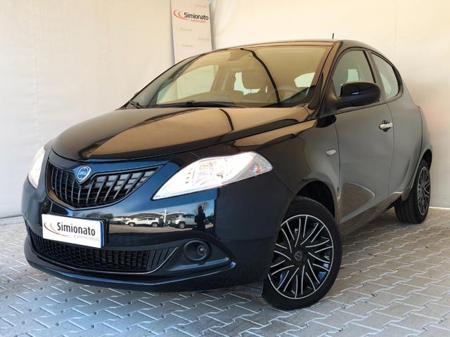 Lancia Ypsilon 1.0 FireFly 5 porte S&S Hybrid Gold usato a RESANA