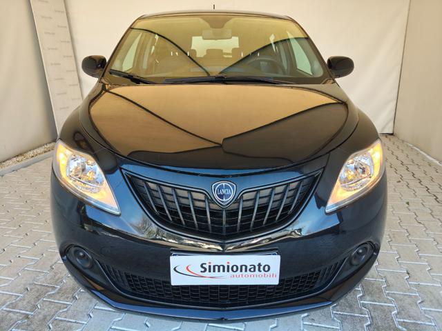 Lancia Ypsilon 1.0 FireFly 5 porte S&S Hybrid Gold - foto 2 di 4