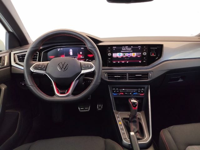 Volkswagen Polo 2.0 TSI DSG GTI - foto 2 di 20