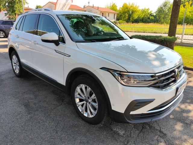 Volkswagen Tiguan 2.0 TDI 150 CV SCR DSG Life - foto 3 di 4