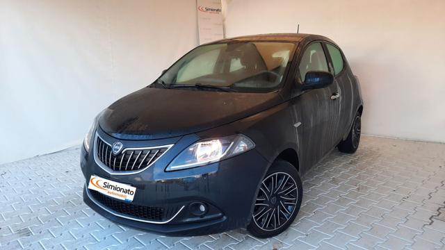 Lancia Ypsilon 1.0 FireFly 5 porte S&S Hybrid Silver Plus usato a RESANA