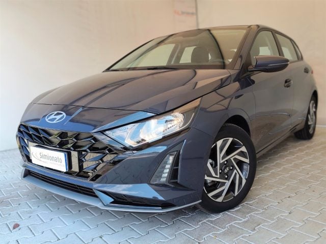 Hyundai i20 1.0 T-GDI 48V DCT Connectline usato a RESANA