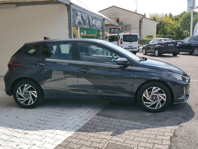 Hyundai i20 1.0 T-GDI 48V DCT Connectline - foto 4 di 4