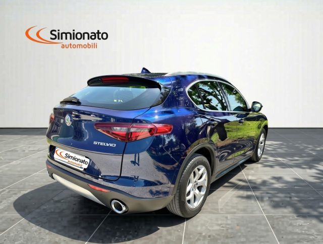 Alfa Romeo Stelvio 2.2 Turbodiesel 160 CV AT8 RWD Business - foto 4 di 4