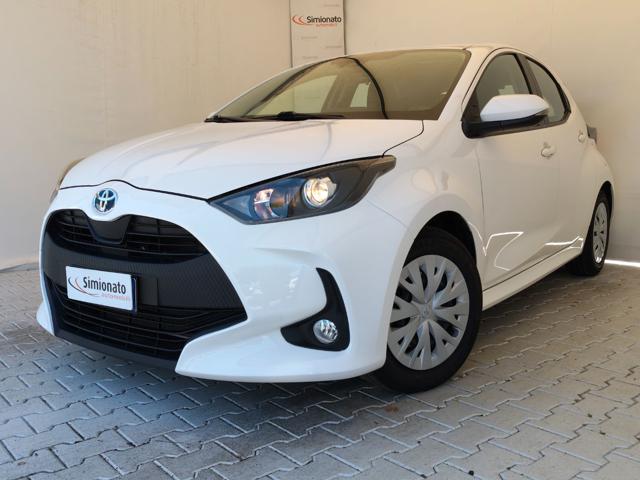 Toyota Yaris 1.5 Hybrid 5 porte Business usato a RESANA