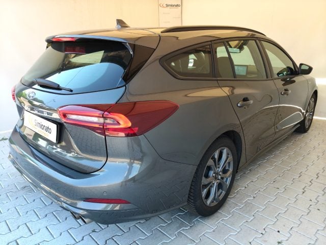 Ford Focus 1.0 THYBRID/BENZIAN 155 CV automatico SW ST-Line - foto 4 di 4