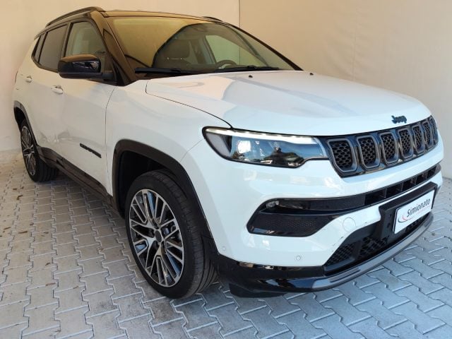 Jeep Compass 1.3 Turbo T4 240 CV PHEV AT6 4xe Summit - foto 3 di 4