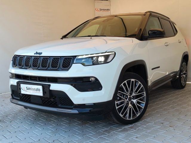 Jeep Compass 1.3 Turbo T4 240 CV PHEV AT6 4xe Summit, del 2025, 27.910 km, in vendita a Resana (TV)
