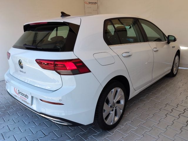 Volkswagen Golf 2.0 TDI DSG SCR Style - foto 4 di 4
