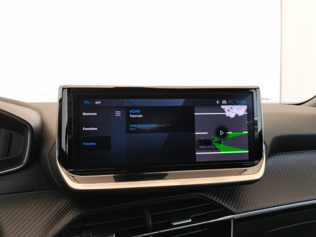 Peugeot 2008 PureTech 130 S&S Allure, del 2025, 22.500 km, in vendita a Resana (TV)