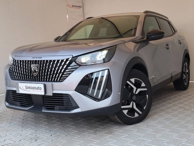 Peugeot 2008 PureTech 130 S&S Allure usato a RESANA