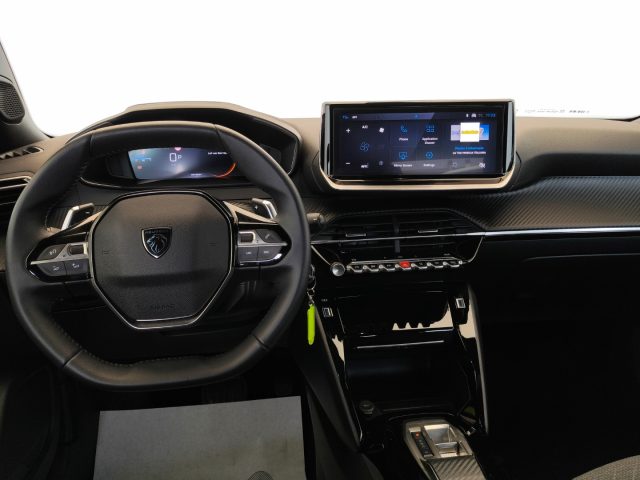 Peugeot 2008 PureTech 130 S&S Allure usato a RESANA